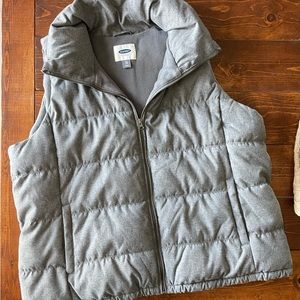 Old Navy Puffer Vest